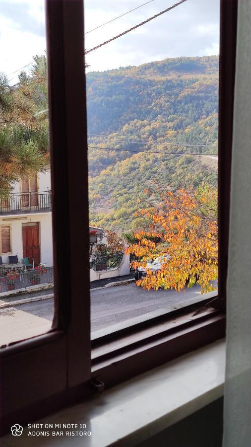 Adonis Hotel Castelvecchio Calvisio Exterior photo